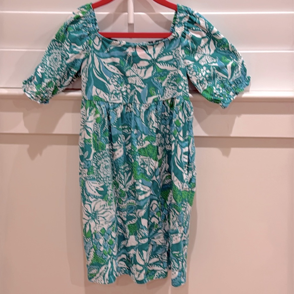 Lillly Pulitzer girls summer dress size M (6-7)